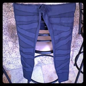 Lululemon high waisted leggings with mesh